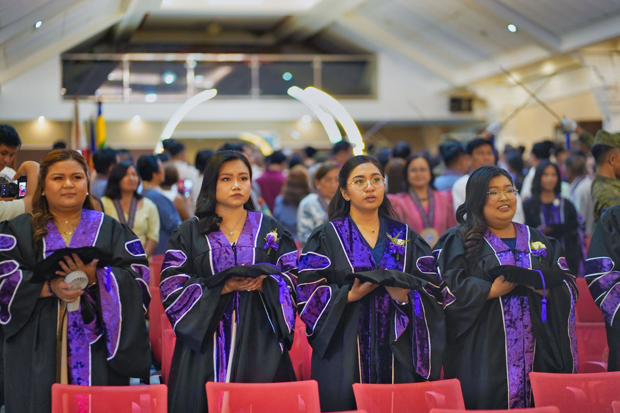 24TH-GRAD-COL-PHOTOSET photo 82